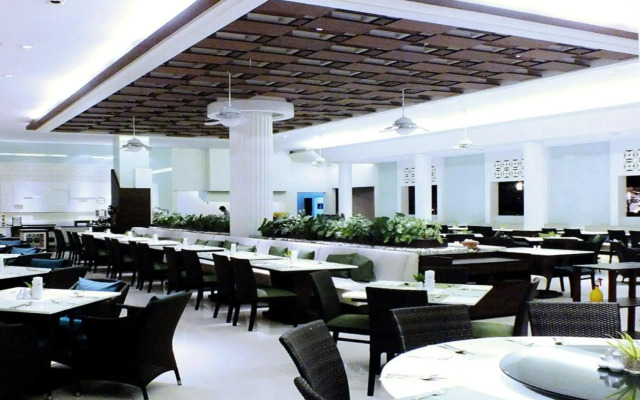 The Cha-am Methavalai Hotel