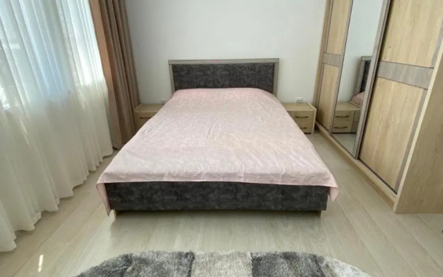 Махтумкули, ЖК Ассалом