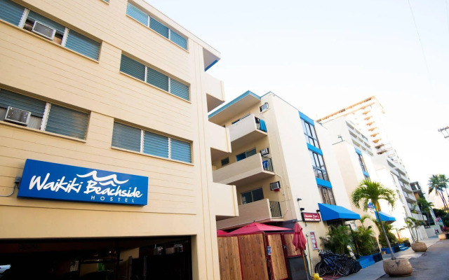 Waikiki Beachside Hostel