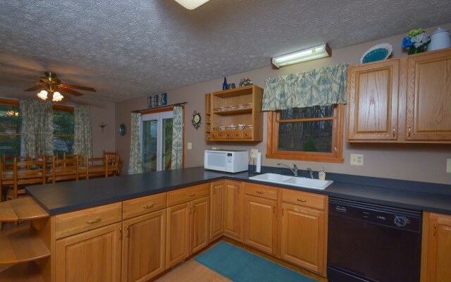 Just About Paradise 5 Bedroom House