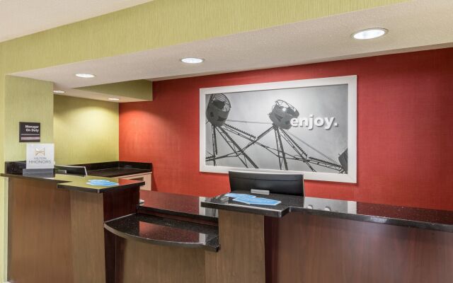 Hampton Inn & Suites Jackson-Coliseum