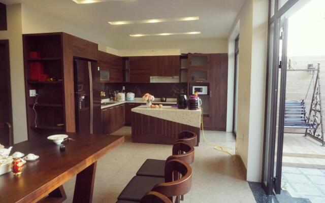 Homestay Villa Full House