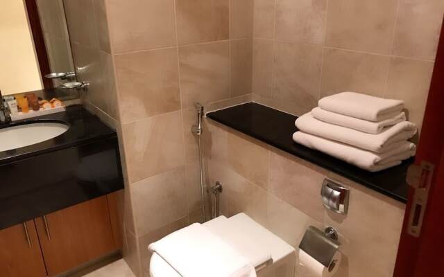 Yanjoon Holiday Homes - Marina Heights