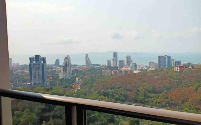 4322 - 2 Bedroom Seaview Apartment, Unixx Pattaya