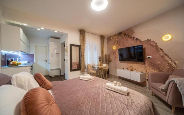 Cosy&Private,30sec walk to MainSquare, Heart of Zagreb