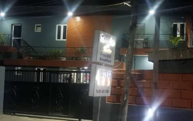 Kristabel Hotel And Suites