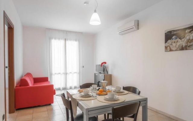 Stylish Residence Le Fontane 2 Bedroom Apartment Sleeps 6 Persons Num2508