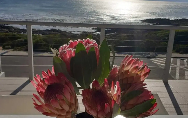 Gansbaai Seafront Holiday House: Ons C-huis