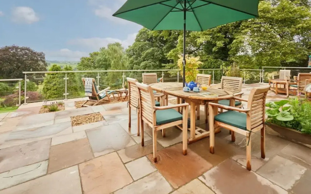 Host Stay The View at Orchard View