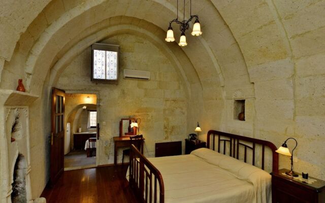 Esbelli Evi Cave Hotel