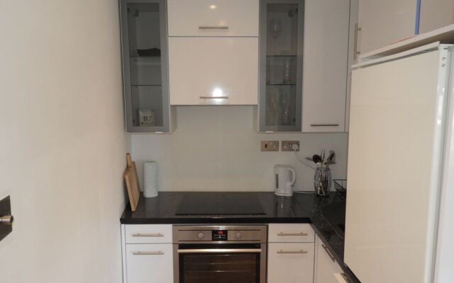 Knightsbridge 1 Bedroom Apartment