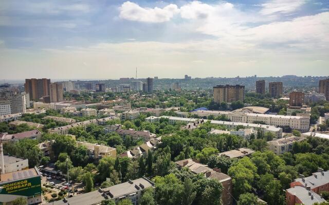 Альянс на переулке Соборный 98