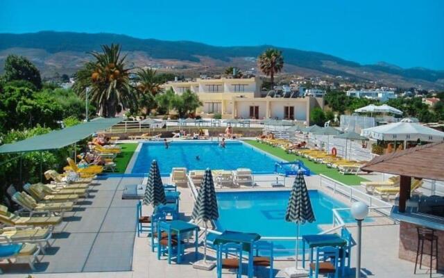 Niriides Hotel