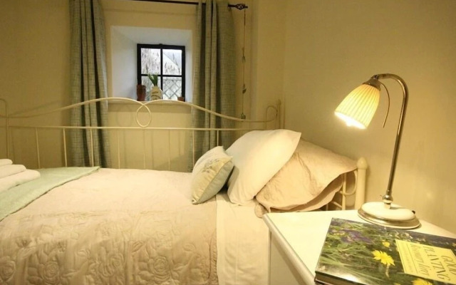 Claypot Cottage, Cirencester