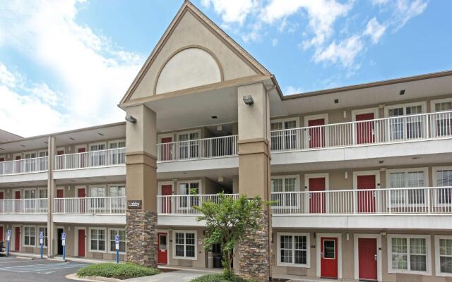 Extended Stay America Select Suites Roanoke Airport