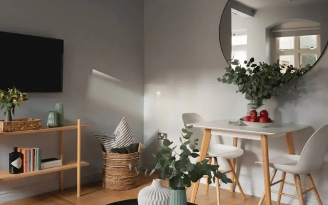 St Catherine s Hospital - Superior Apartment
