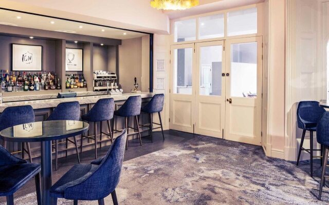 Bowden Hall Ramada Jarvis