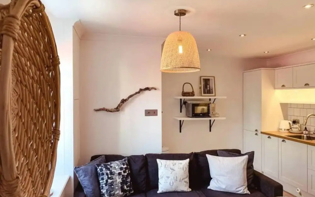 The Estuary Apartment - 2 Minutes From Beach