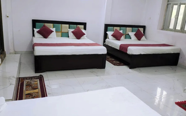 Hotel Shri Hari Lodge Ram Nagari Ayodhya