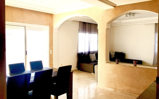 Luxurious Apartment with Private Garden