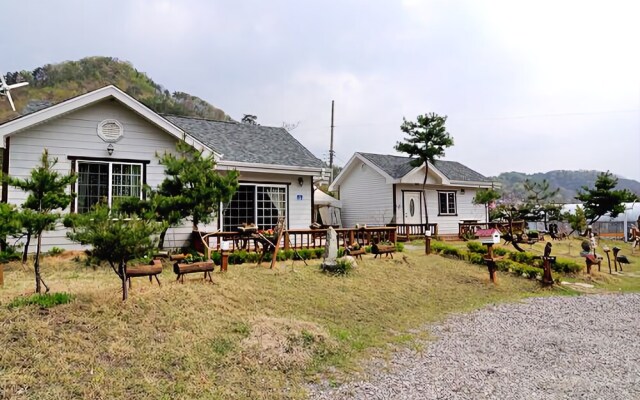 Yangpyeong Cloud & Saesori Pension