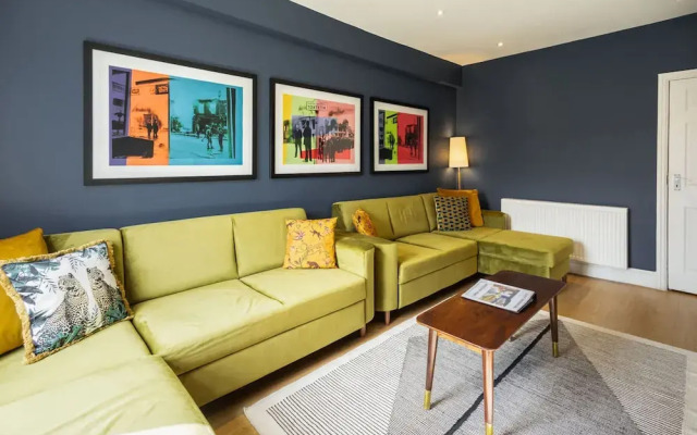 Host Stay The Falkner Quarters II and III