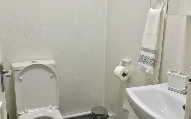 233 Leith Apartment