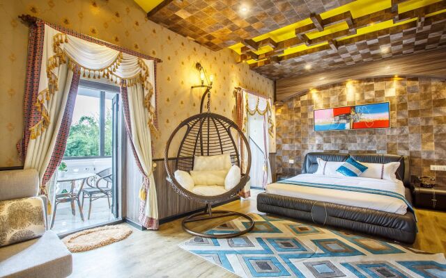 Royal Empire Boutique Hotel