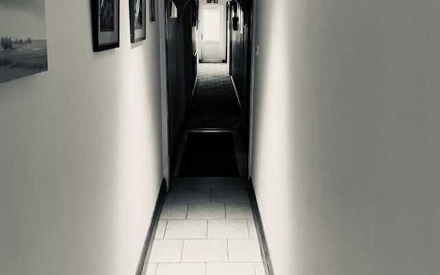 Sutton Guest House