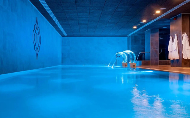 Brand New - Massive Studio - E1 - Self Catering