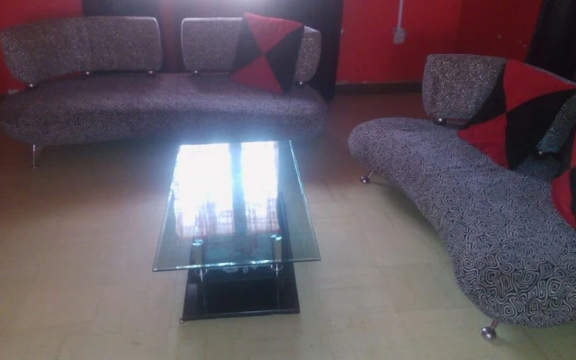 Rose Wood Lounge