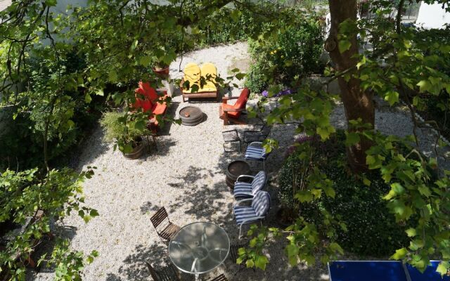The Captaincy Guesthouse Brussels