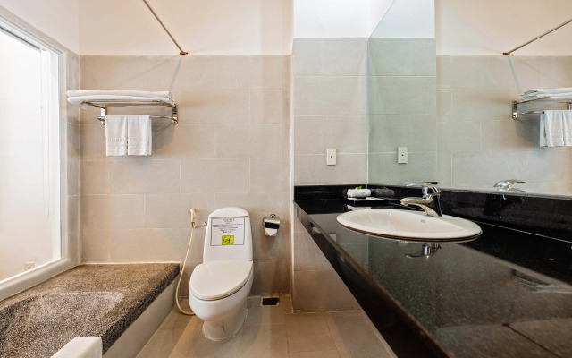 River Beach Resort and Residences