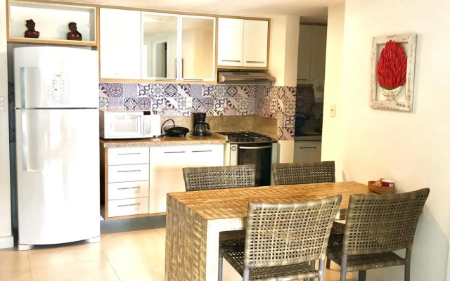 Residencial Enseada Praia do Forte Apto 130