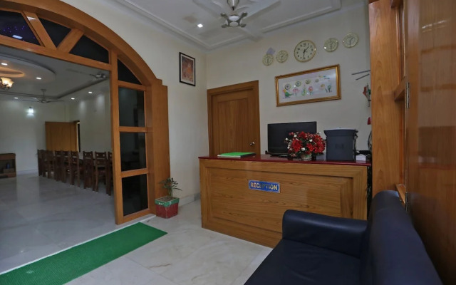 OYO 44618 Paradise Guest House