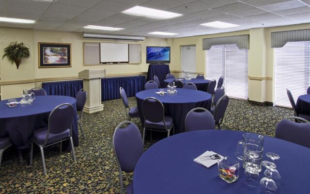 Best Western Cocoa Beach - Port Canaveral