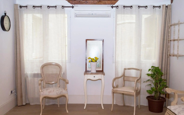 Oriente Palace Apartments