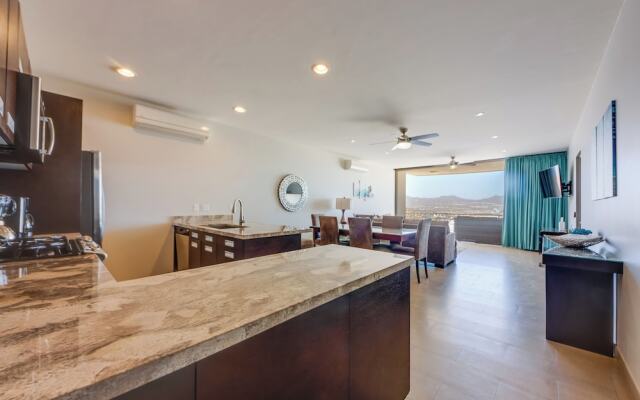 Cabo Pedregal Condo: Ocean View & 2 Infinity Pools
