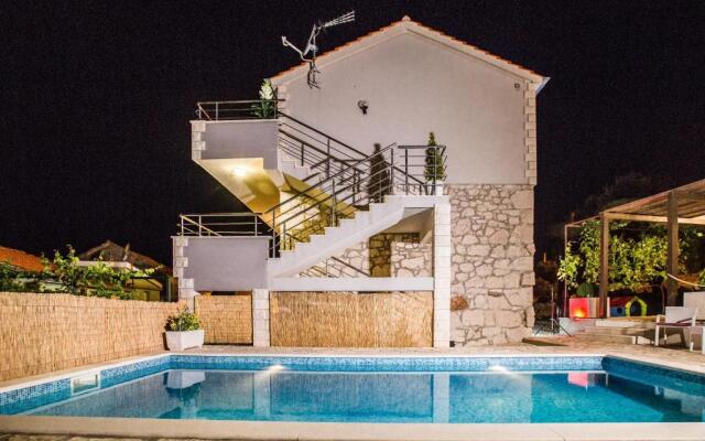 Holiday Home Gabi