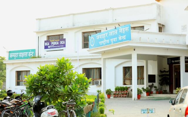 N.D. Tiwari Youth Hostel