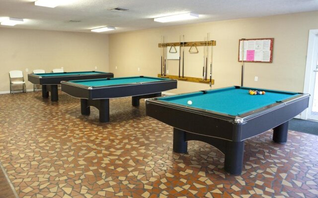 Tampa East RV Resort- Campground