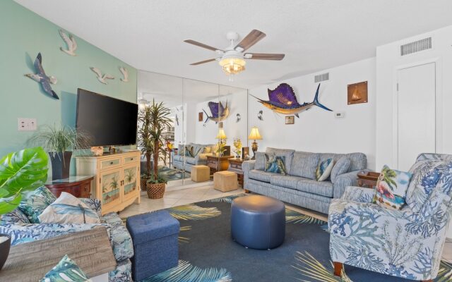 Aquavista Condominiums by Realjoy Vacations