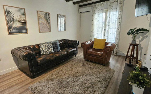 Family Central Apartment