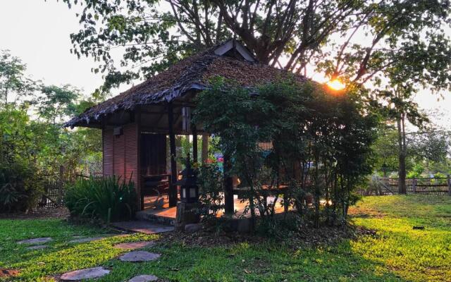 Bannamhoo Bungalows