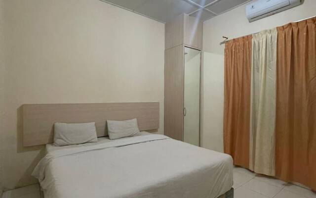 OYO 92463 Deli Hotel Medan