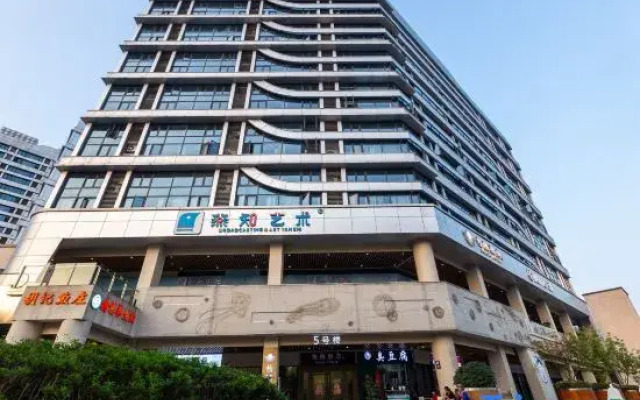 Sihuanian Hotel (Chongqing Dazhulin store)