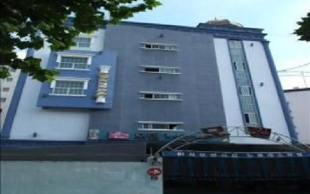 Win Motel