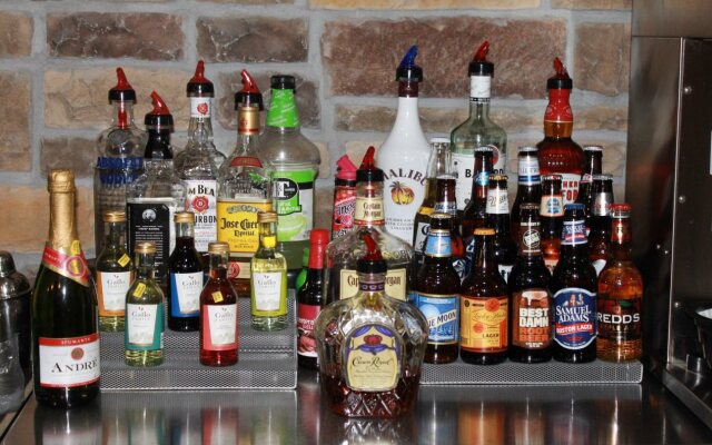 Cobblestone Inn & Suites - Avoca