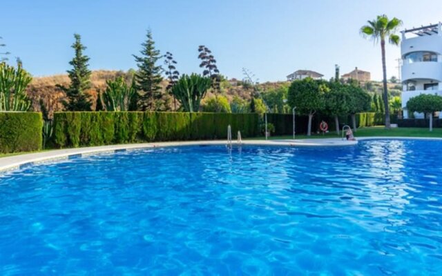 Apartment 1 Bedroom With Pool And Wifi 107888