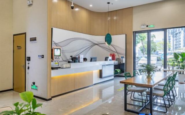 Shankee Tea Style Hotel (Shaoguan Qujiang Nanhua Temple)